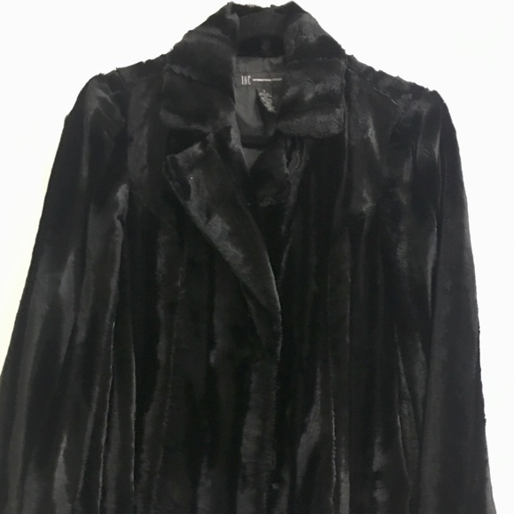 Inc international faux fur coat small - Picture 3 of 4